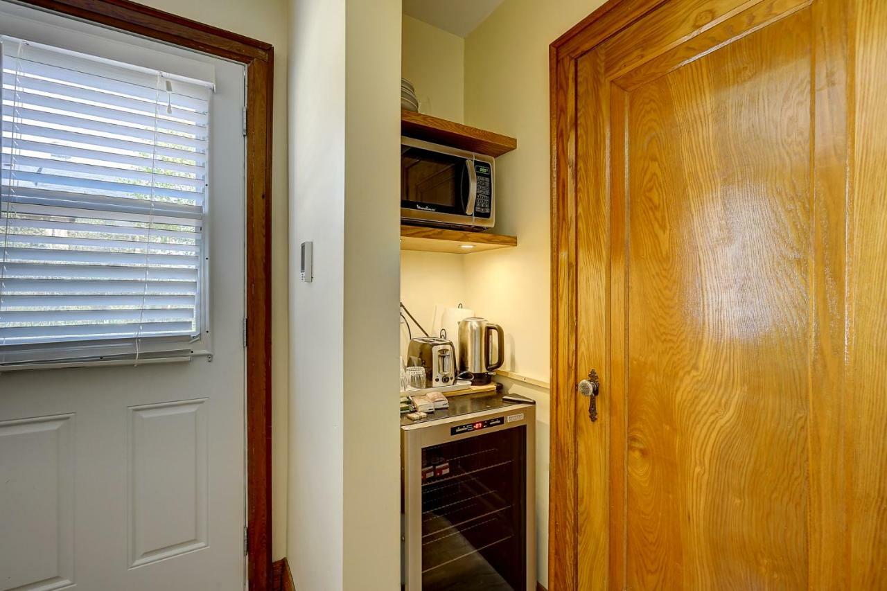 Parkside House Apartment Barrie Ngoại thất bức ảnh